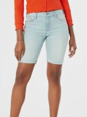 Levi's Denizen Mid-Rise Bermuda Jean Shorts Light Wash